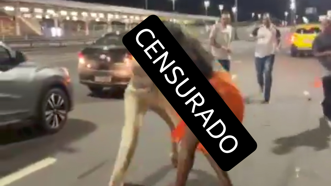 Mulheres br1gam por causa do alecrim dourado