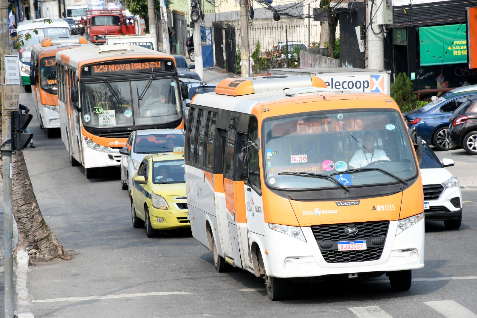 Nova Iguaçu divulga calendário de vistoria dos táxis, vans, ônibus e transporte escolar da cidade