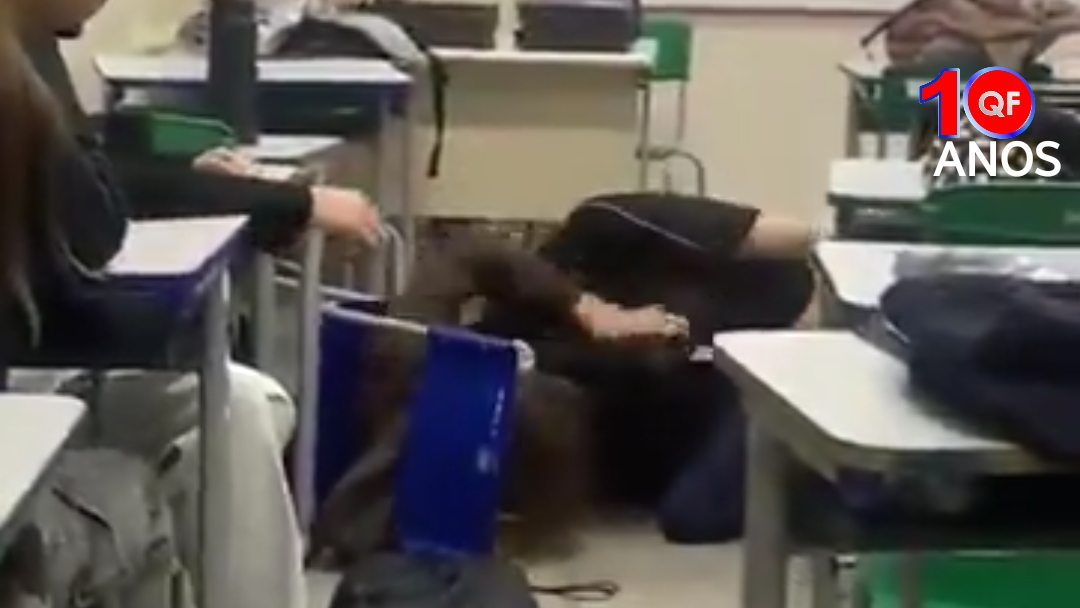 VÍDEO; durante briga estudante fere a outra com tesoura
