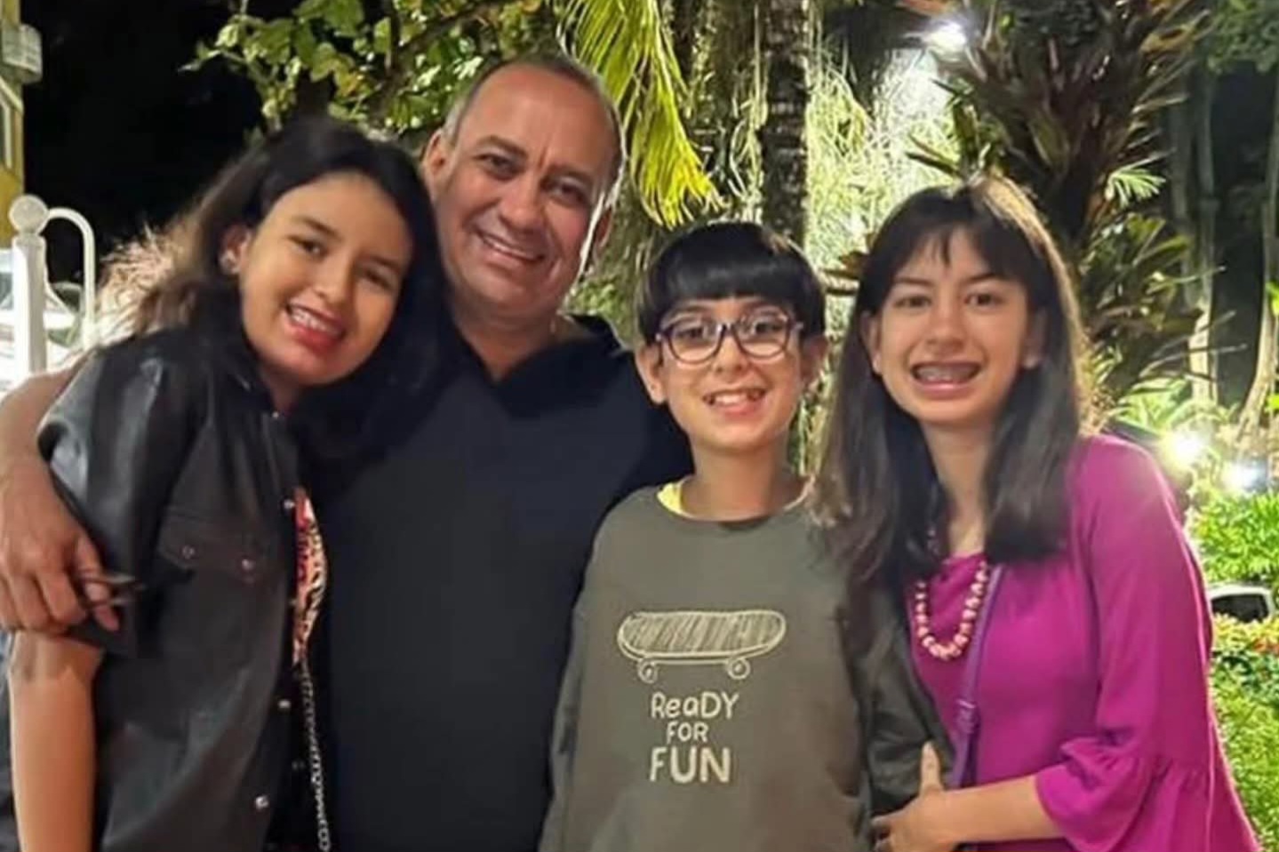 Deputado Max Lemos comemorou em família o dia dos pais