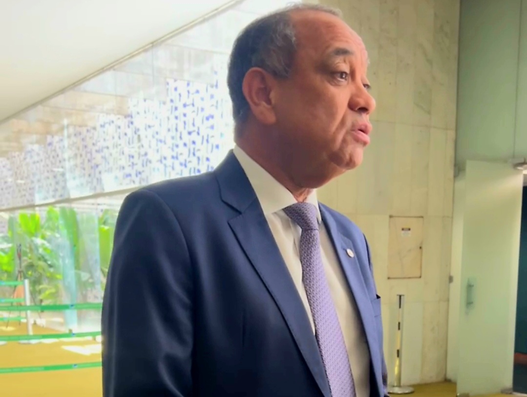 VÍDEO: EMBATE ENTRE MAX E LEANDRO CHEGOU EM BRASÍLIA