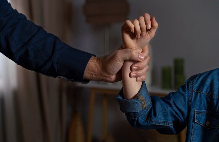 ALERJ aprova isenção da taxa para mulheres vítimas de violência