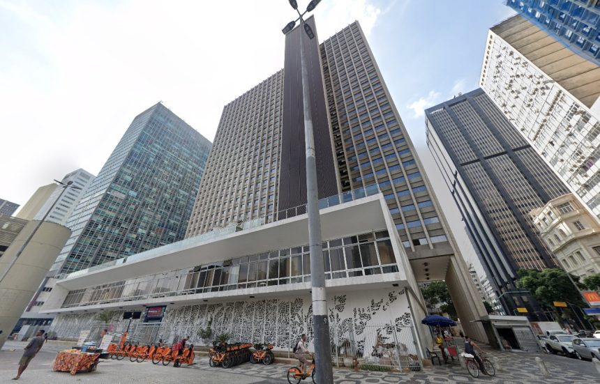 Antigo prédio da Caixa será mais um residencial no Centro do Rio