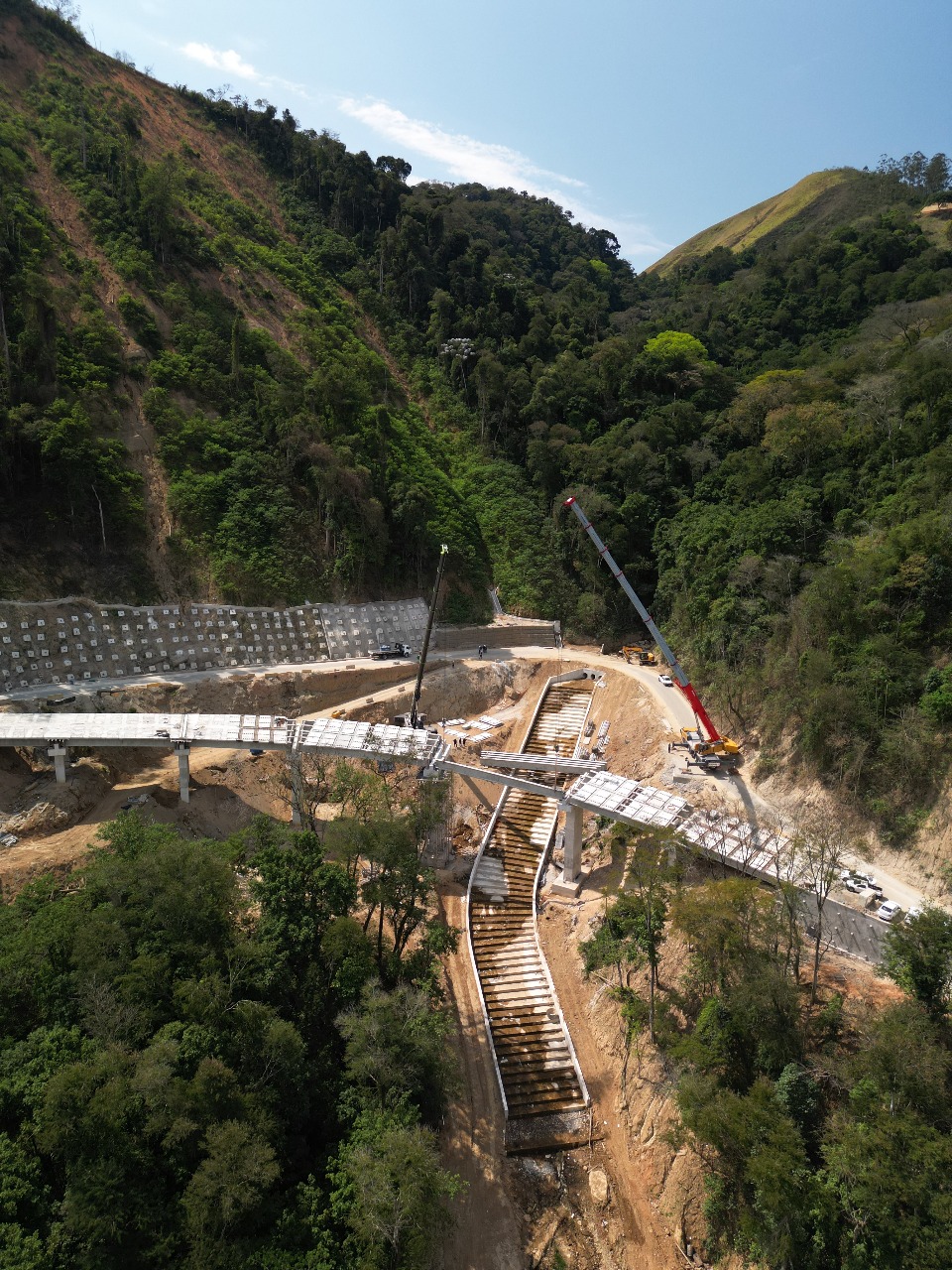 Governo do Estado avança nas obras na Serra de Paracambi e intervenções estão na reta final