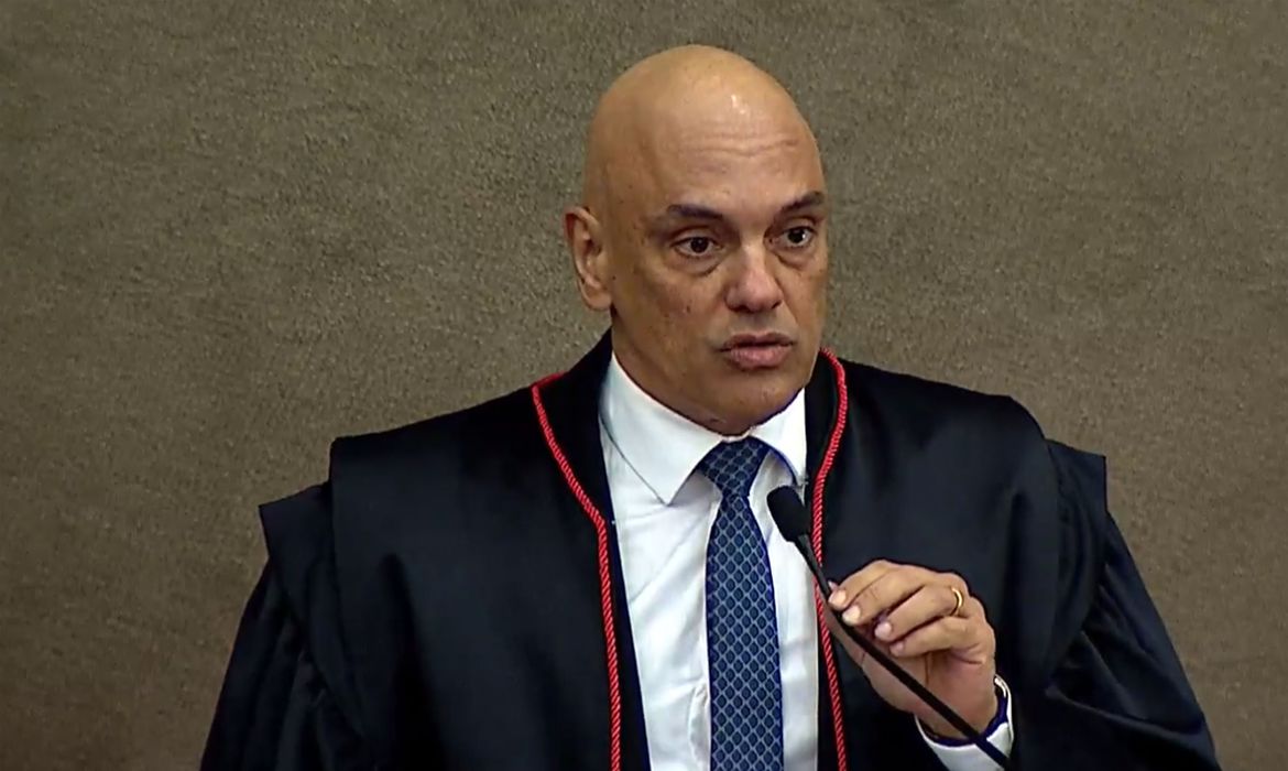 Moraes vota por condenar os sete réus do Núcleo 4 da trama golpista