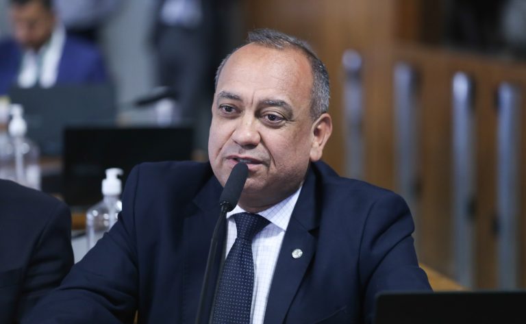 Comissão aprova isenção de IPI para compra de automóveis por pessoas com deficiência de baixa renda